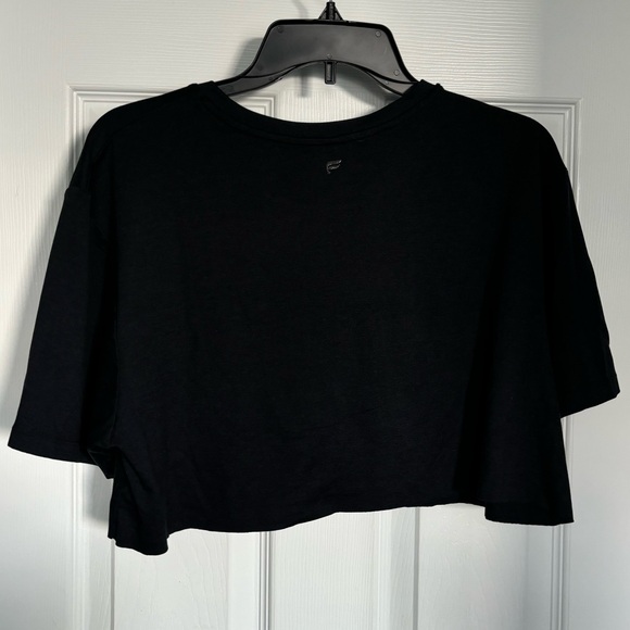 Fabletics Crop Top - Picture 2 of 3